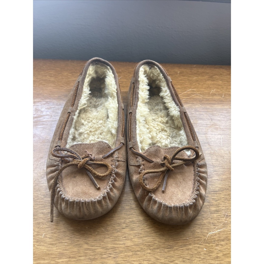 UGG Australia Women's Dakota Moccasin Chestnut Slipper Shoes Size 8